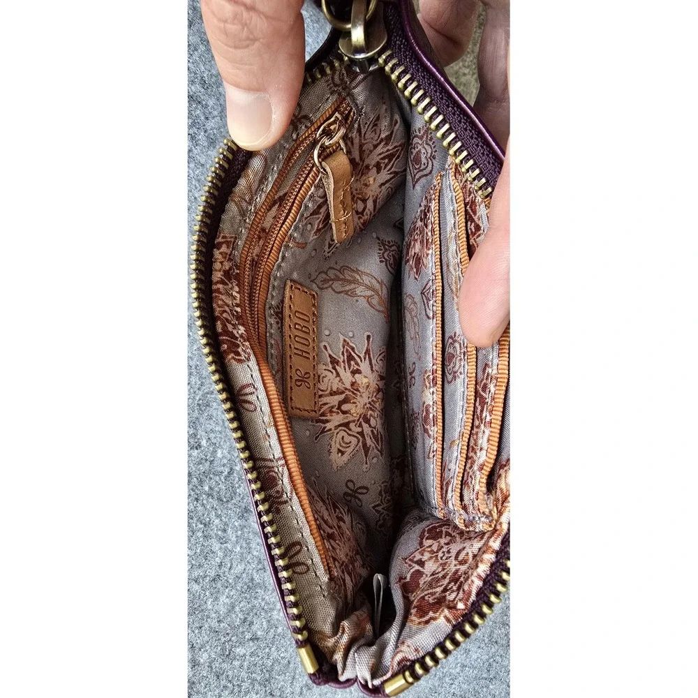 Hobo Intl Leather slim zip-around clutch wristlet in eggplant purple EUC